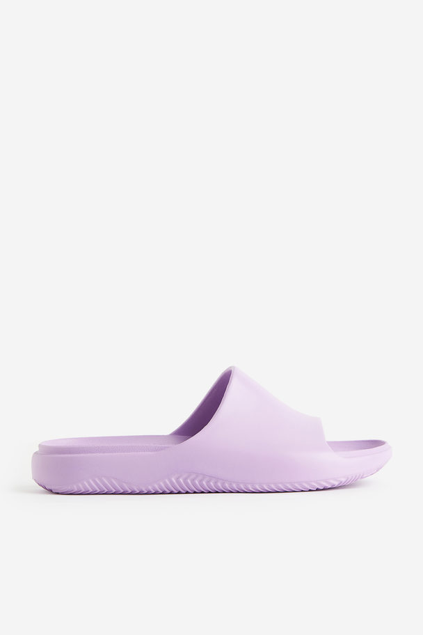 H&M Badesandalen Lila