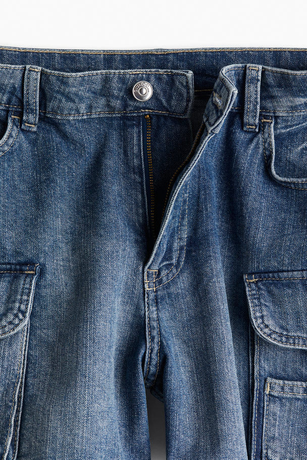 H&M Cargoshorts aus Denim in Regular Fit Denimblau