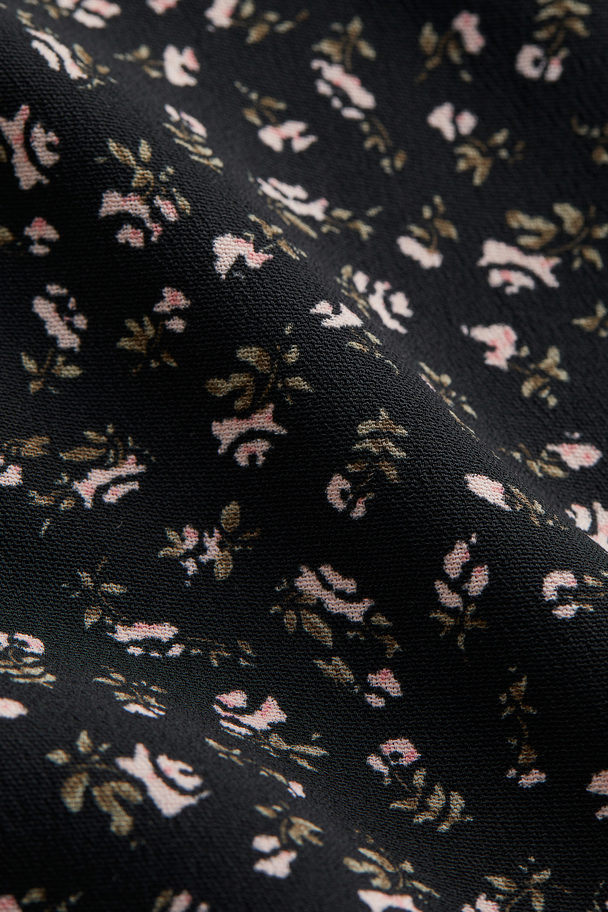 H&M A-line Skirt Black/small Flowers