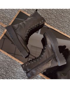 Yedra Black Leather Flat Boots