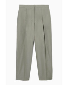 Tapered Pleated Linen-blend Chinos Stone