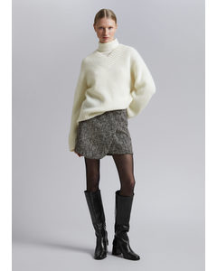 Short Tweed Wrap Skirt Black/white