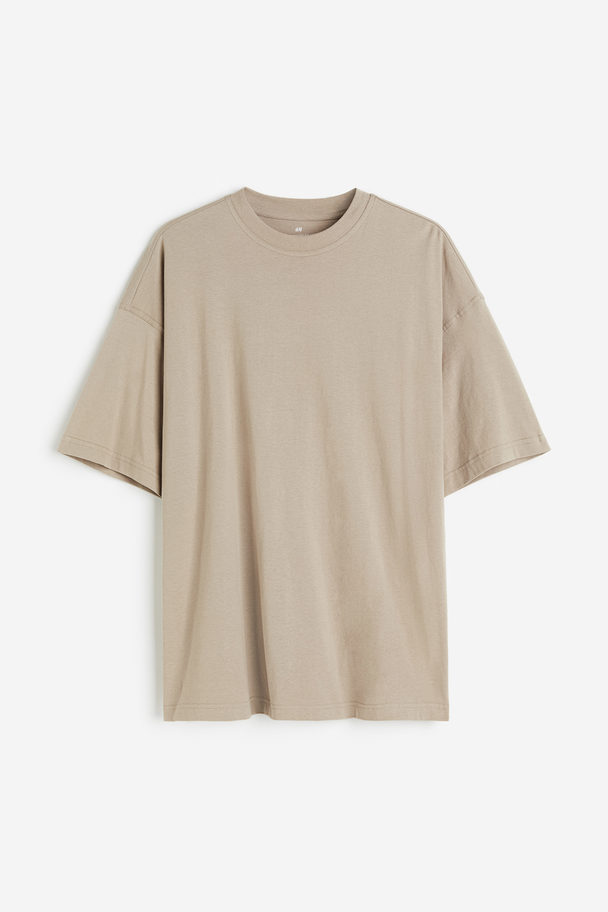 H&M T-Shirt in Oversized Fit Beige