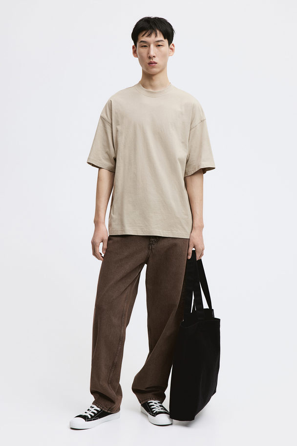 H&M T-Shirt in Oversized Fit Beige