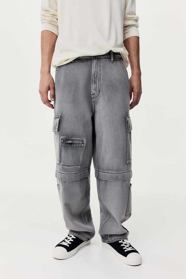H&M Baggy Cargo Jeans Denimgrijs