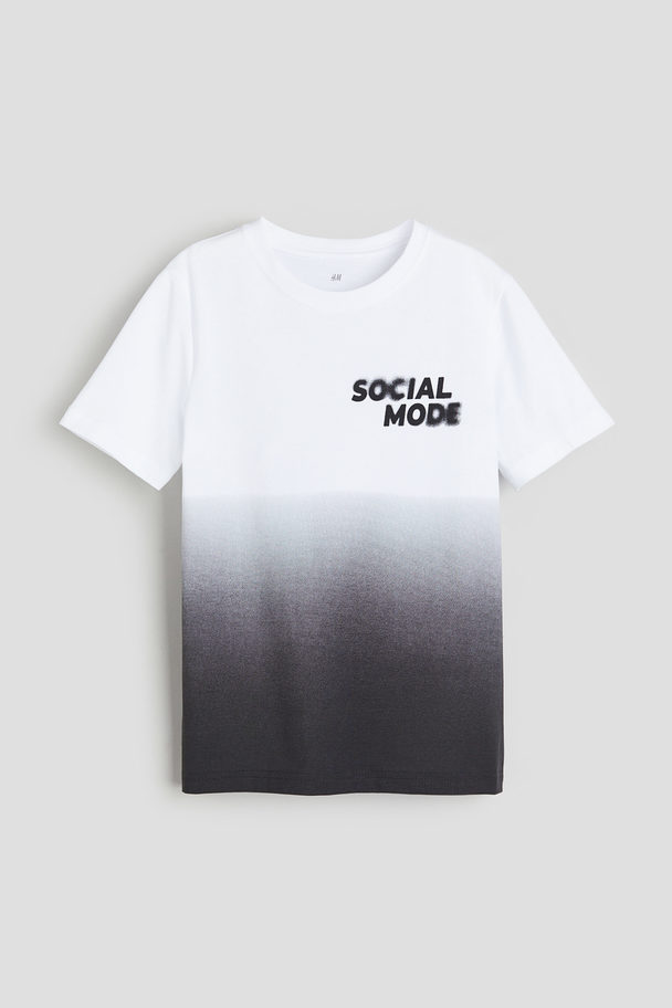 H&M T-Shirt mit Print Weiß/Social Mode