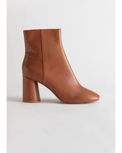 Almond Toe Leather Ankle Boots Tan