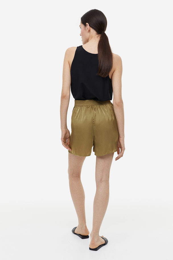 H&M Satin Pull-on Shorts Khaki Green