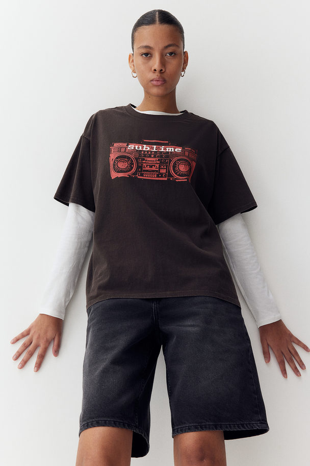 H&M Oversized Printed T-shirt Dark Brown/sublime
