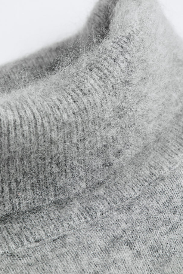 H&M Knitted Off-the-shoulder Dress Light Grey Marl