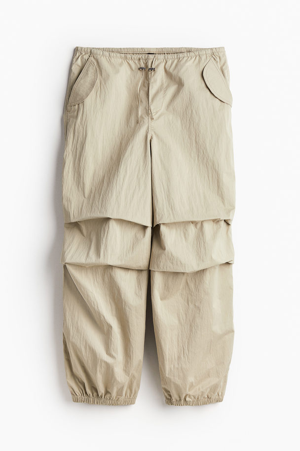 H&M Fallschirmhose Khakibeige