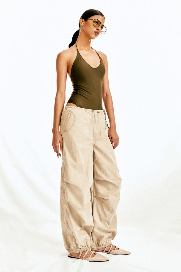 H&M Fallschirmhose Khakibeige