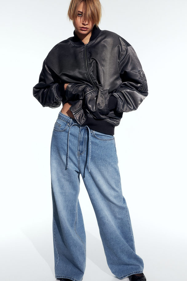 H&M 90s Baggy Regular Jeans Helles Denimblau