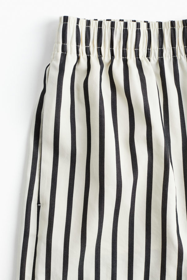 H&M Cotton Pull-on Shorts White/striped