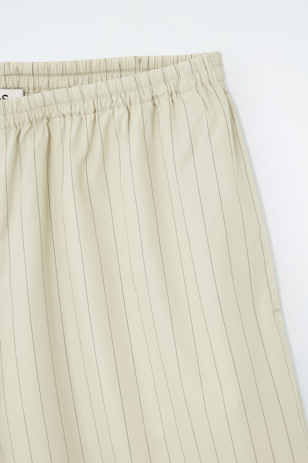 COS Pinstriped Knee-length Shorts Cream / Pinstriped