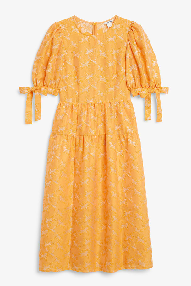 Monki Orange Midi-kjole I Blomstret Jacquard Orange