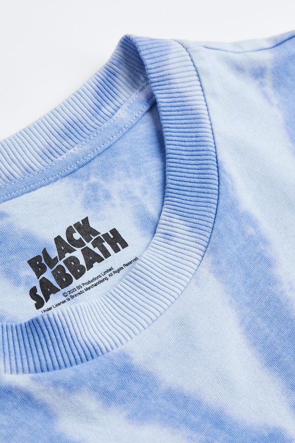 H&M Oversized T-Shirt mit Print Hellblau/Black Sabbath