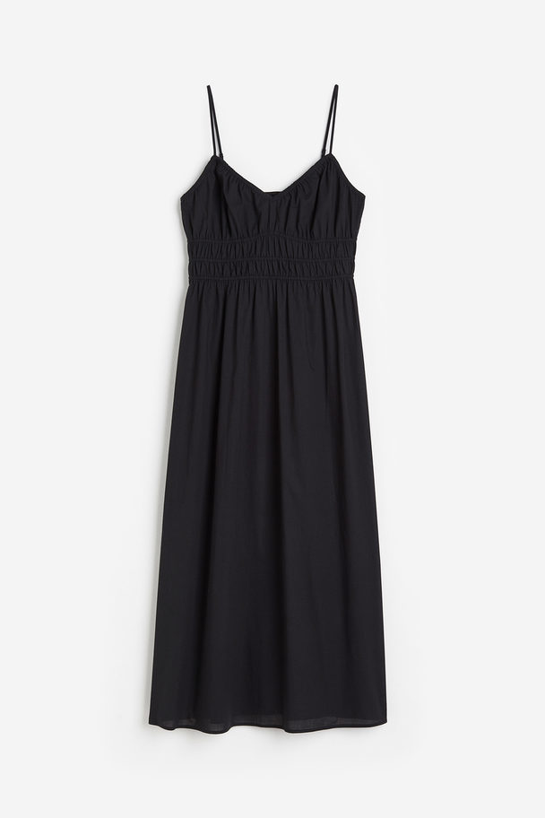 H&M Kleid mit gesmokter Taille Schwarz