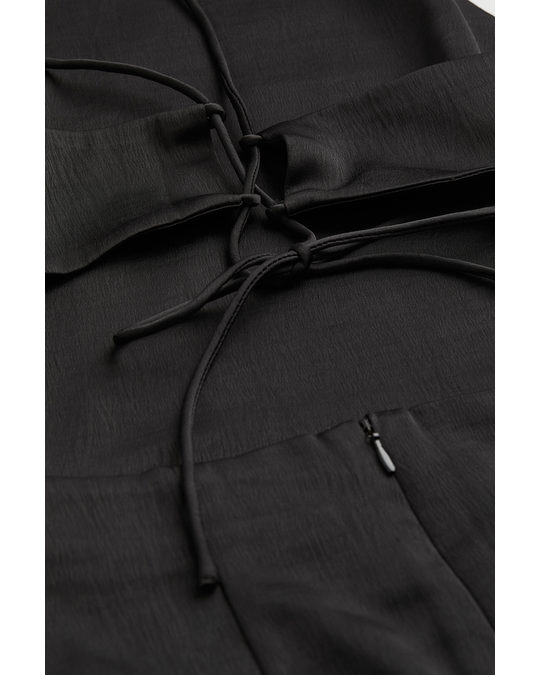 H&M Open-backed Dress Black