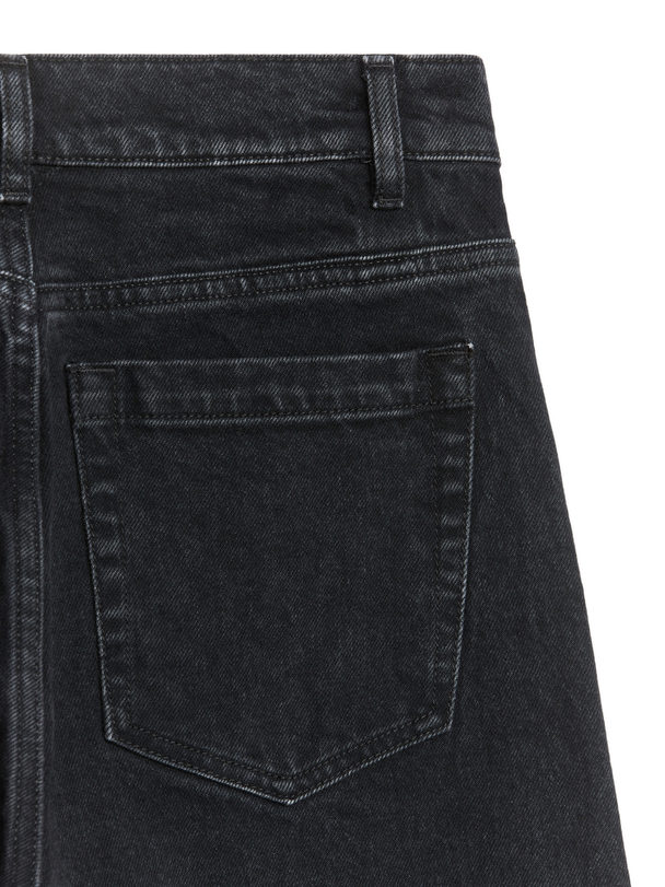 ARKET Lupine High Flared Stretch Jeans Washed Black