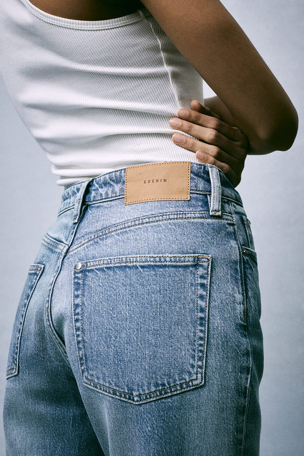 H&M Mom Ultra High Ankle Jeans Lys Denimblå