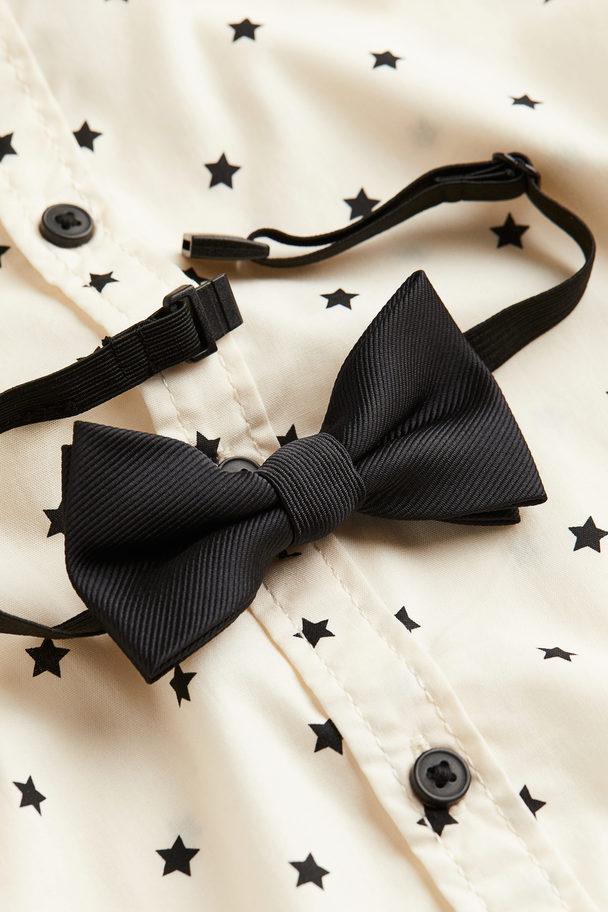 H&M Hemd und Krawatte Weiß/Sterne