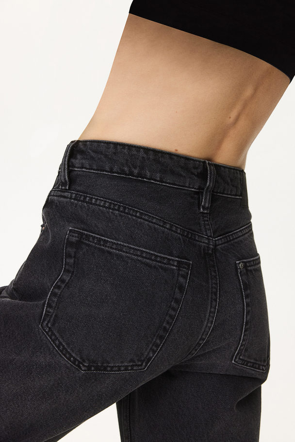 H&M Straight High Cropped Jeans Schwarz