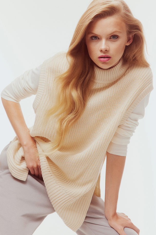 H&M Rib-knit Sweater Vest Cream