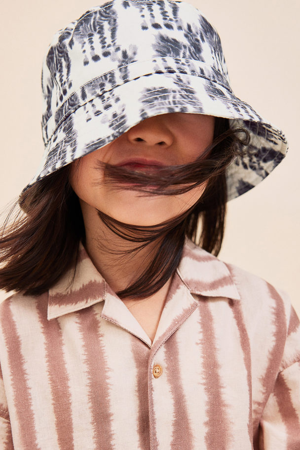 H&M Bedruckter Bucket Hat aus Twill Weiß/Zebras