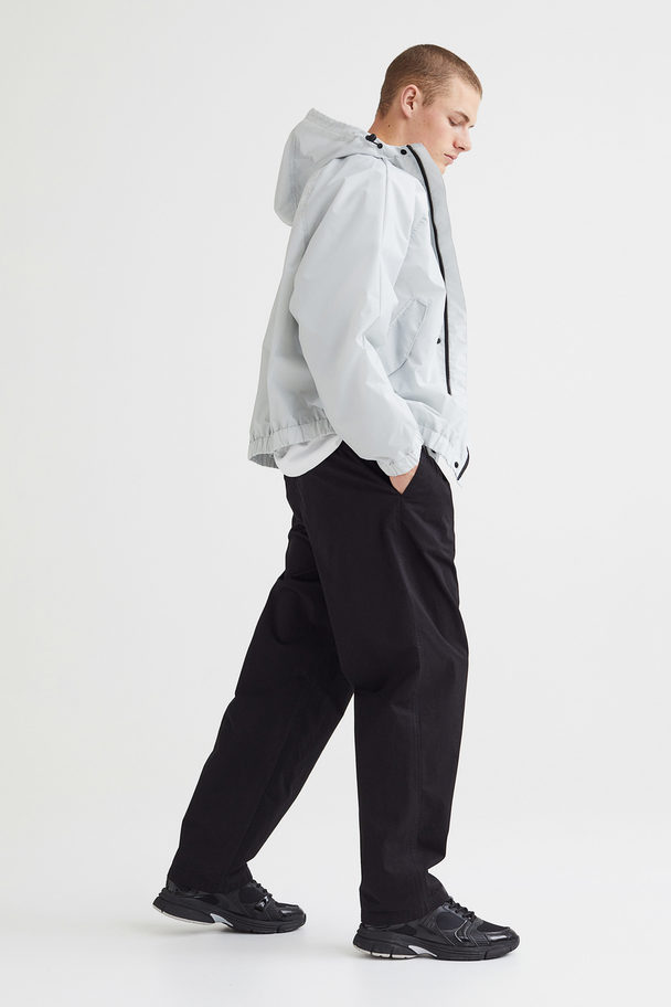 H&M Relaxed Fit Cotton Chinos Black