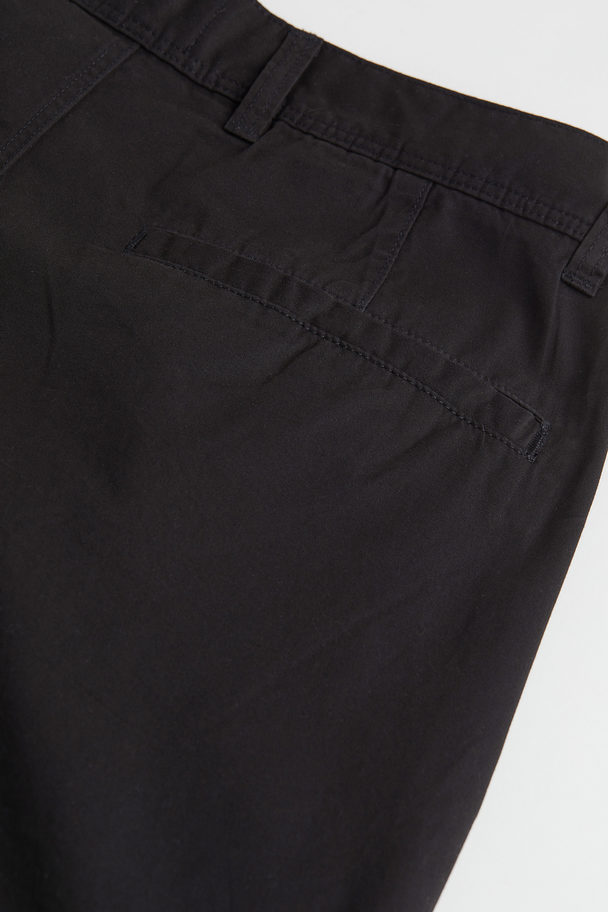 H&M Relaxed Fit Cotton Chinos Black