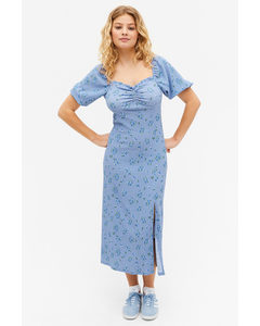 Blauwe Midi-jurk Met Bloemenprint Blauw Met Bloemenprint