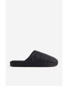 Warm-lined Padded Slippers Black