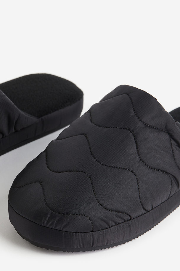 H&M Warm-lined Padded Slippers Black