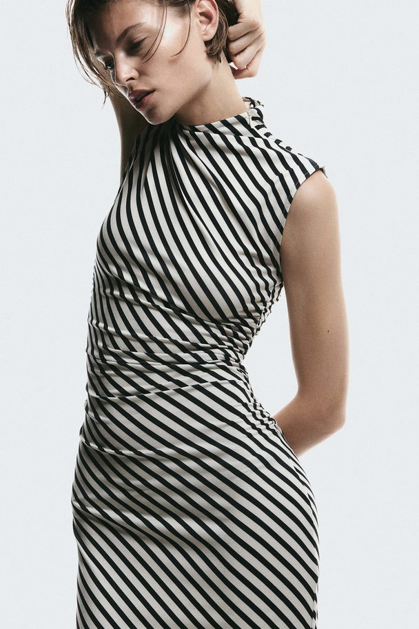 H&M Rynket Bodycon-kjole Lys Beige/stripet