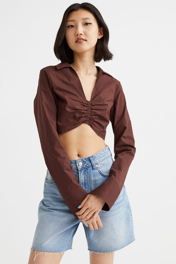 H&M Cropped Gathered Shirt Dark Brown