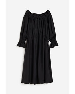 Long Off-the-shoulder Dress Black