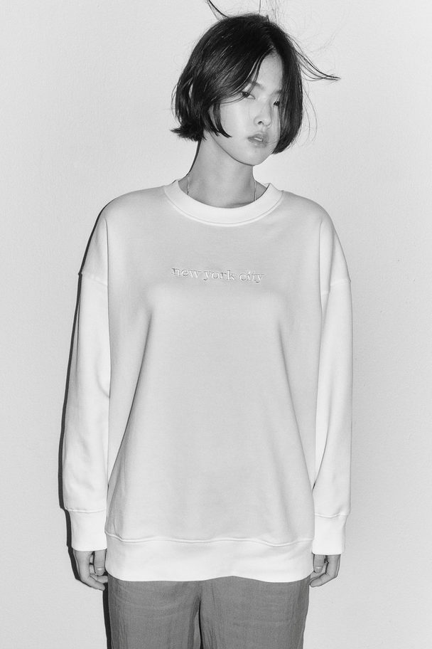 H&M Sweatshirt mit Print Weiß/New York City