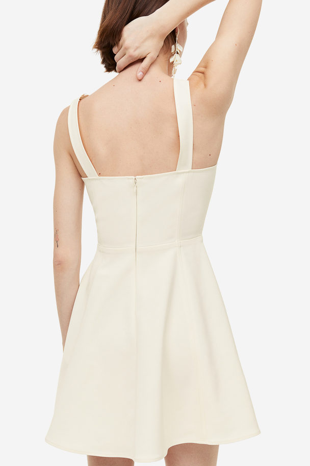 H&M Mini-jurk Met Uitlopende Rok Roomwit