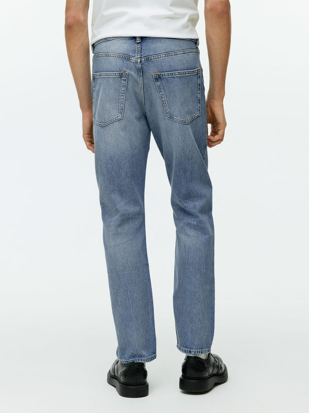 ARKET Coast Relaxed Tapered Jeans Washed Blue