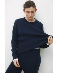 Oversized Pullover Marineblau