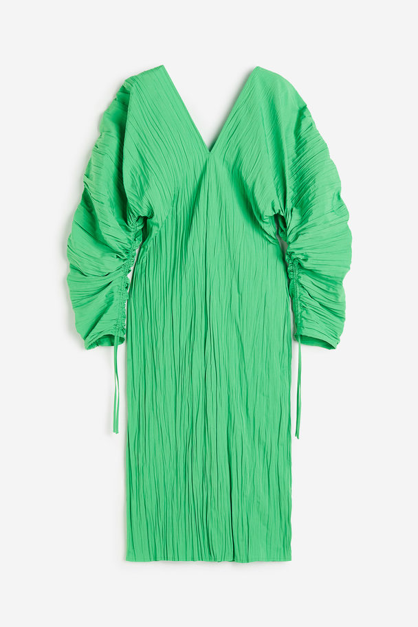 H&M Voluminous Dress Green