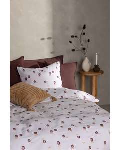 Oline Bed Set