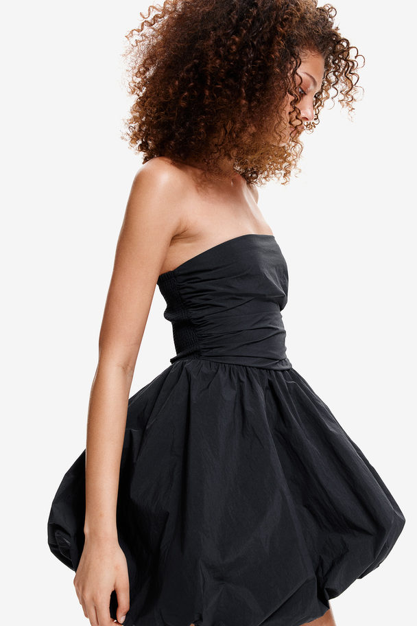 H&M Bandeau-Kleid mit Ballonrock Schwarz