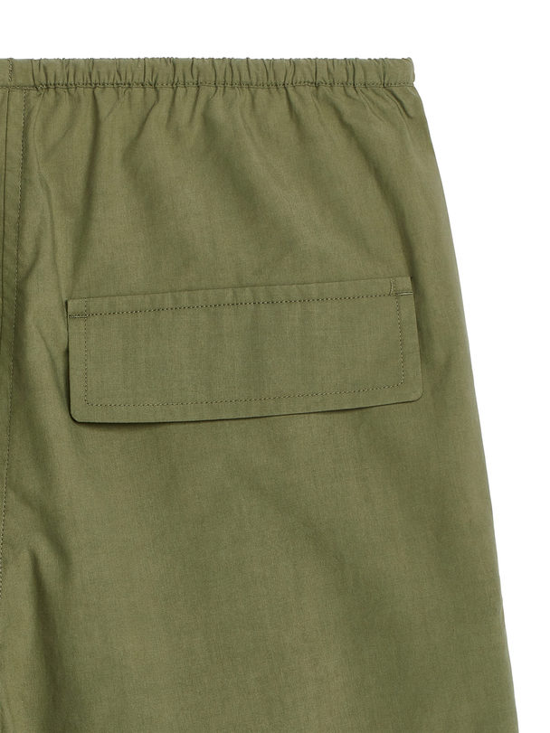 ARKET Relaxed Shorts Khaki Green