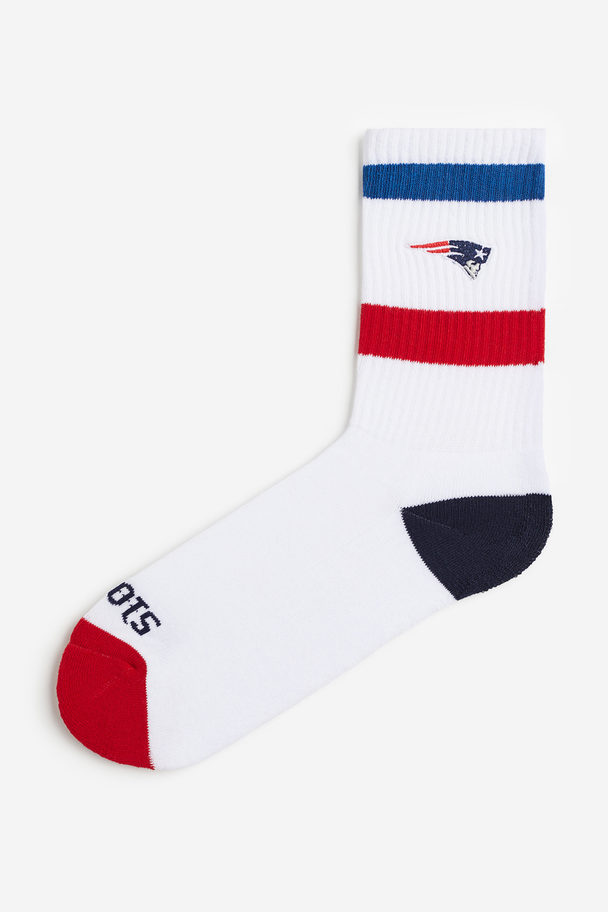 H&M Socken mit Motiv Weiß/NFL