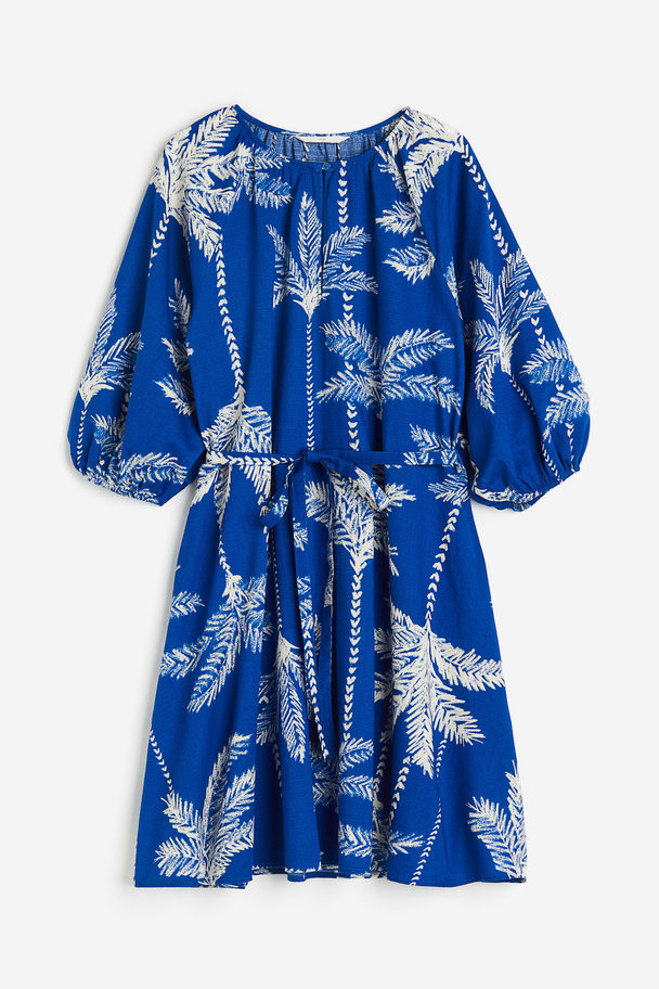 H&M Kleid mit Bindegürtel Knallblau/Palmen