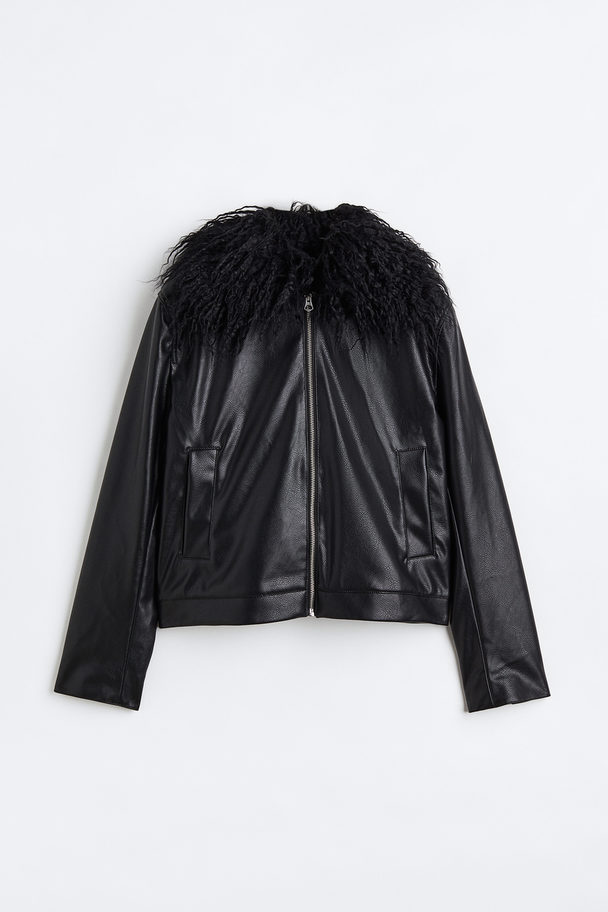 H&M Jacke mit flauschigem Kragen Schwarz