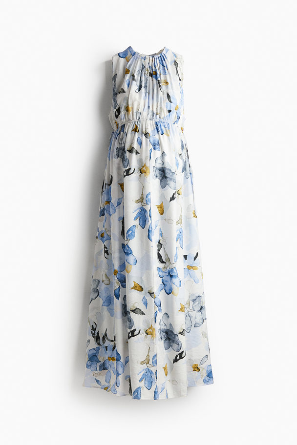 H&M MAMA Kleid mit Plisseedetails Weiß/Blau geblümt