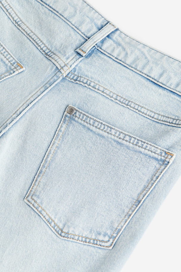 H&M Relaxed Tapered Fit Jeans Licht Denimblauw